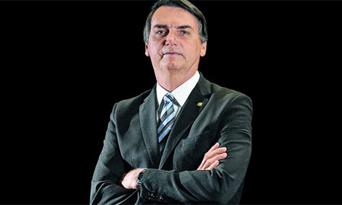 Mujeres brasileñas se unen contra candidato Jair Bolsonaro